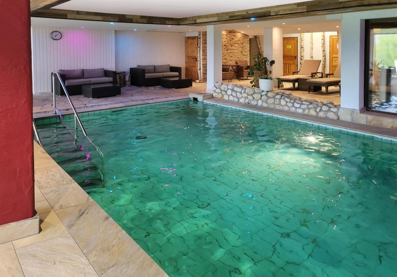 Berghotel Habbel Und Die Welt Kann Warten 코벤로데 외부 사진