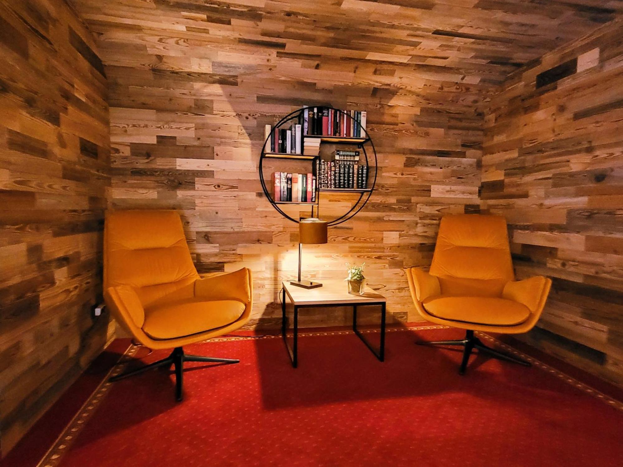 Berghotel Habbel Und Die Welt Kann Warten 코벤로데 외부 사진